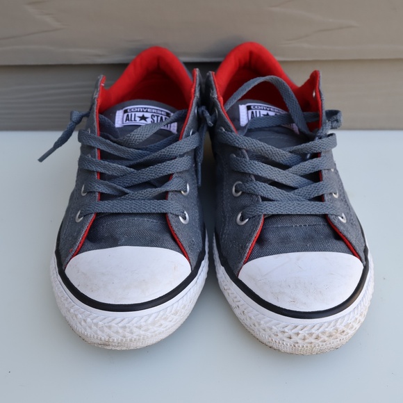 Converse Chuck Taylor All Star Low Top Gray Red Youth Size 5 - Picture 2 of 9